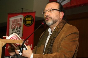 William Ospina será la antesala de la versión 12 de Ulibro, evento que en sus 11 años de vida ha reunido a más de 230 mil personas. - Archivo /GENTE DE CABECERA