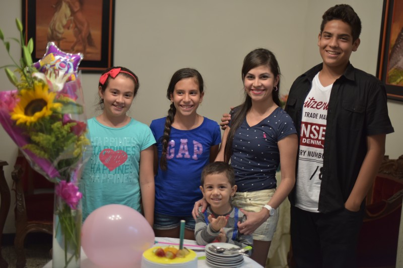 Catalina Mariño, Isabella Lecompte, Diana Carolina Reyes, Jhoan Sebastián Reyes y Santiago Mariño.