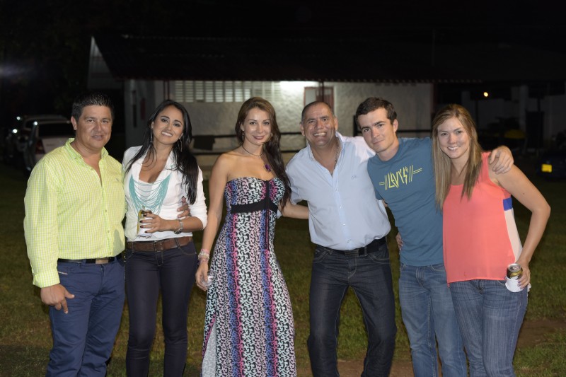 Edward Flórez, Marcela Sánchez, Lucía Gómez, Sergio Galvis, Juan Daniel Agüero y María Lucía Morales.