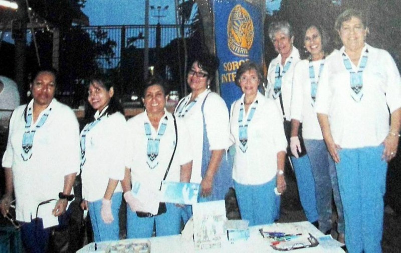 Marcela Hernández, Graciela Peñaloza, Fabiola Carrascal, Esperanza Revelo, Cecilia Cadena, Marina Chaparro, Gladys García y Alide Herrera. - Suministrada / GENTE DE CABECERA