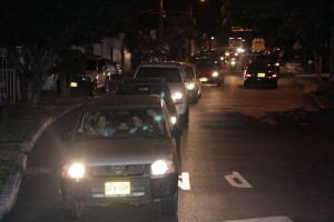 El cruce de La Floresta y la carretera antigua tuvo serias congestiones en la noche.