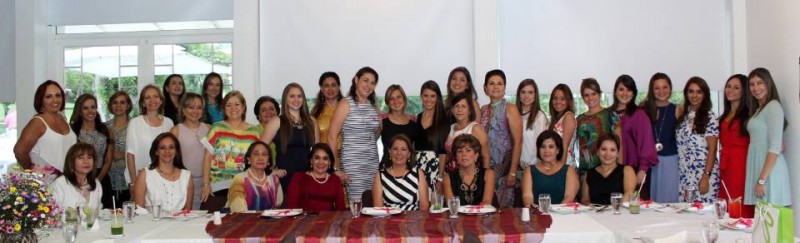 Martha Prieto, Ana Milena Martínez, Gloria Arenas, Claudia Santarelli, Laura Gómez, Gabriela Ruiz, Martha Juliana Acevedo, Luz Helena Ruiz, María Alejandra Mantilla, Claudia Patricia Mantilla, Adriana Rojas, Karina Gómez, Natalia Vergel Mantilla, Mariela Rojas, Eugenia Acevedo, Mariela Serrano, Viviana Velasco, Catalina Luna, María Juliana DiMarco, Catalina Arango, María Cecilia Martínez, Diana Sandoval, María Gabriela Biffi, Adriana García, María Teresa Muñoz, Andrea Gómez, Margarita Arenas, Fanny Mantilla, Amparo Mantilla, Gloria Mantilla, Viviana Trujillo, Silvia Suescún y Claudia Puyana