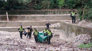 La quebrada nuevamente fue centro de atención de quienes se dedican a realizar jornadas ambientales de limpieza. - Suministrada / GENTE DE CABECERA