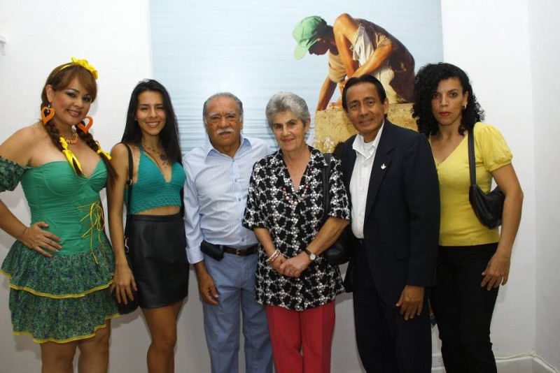 Zulay Velandia, Natalia López, Orlando Morales, Enriqueta Puentes, Víctor Hugo Parra Reyes y Angie Mur. - César Flórez / GENTE DE CABECERA