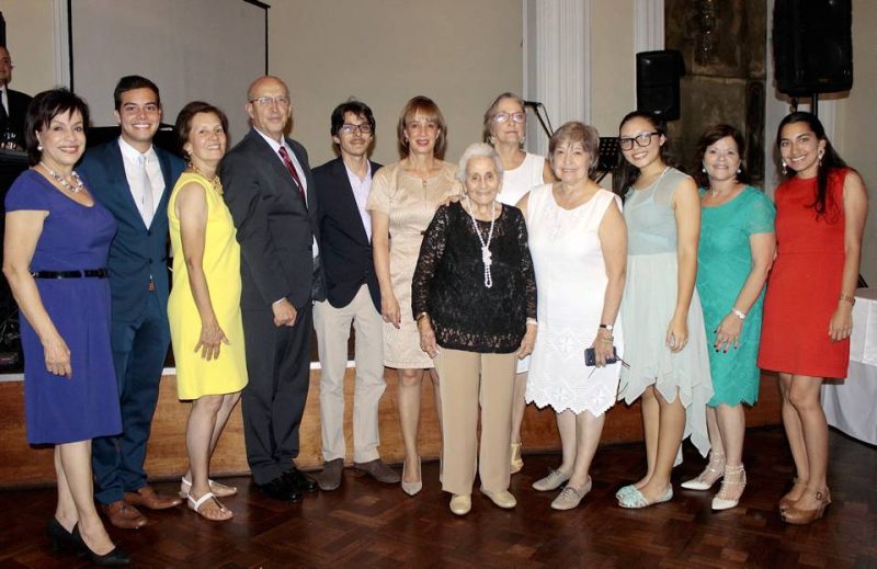 María Cristina Betancourt, Joaquín Ortiz, María Beatriz Pérez, Rafael Ortiz, Alejandro Ordóñez, Ana María Betancourt, Patricia Ortiz, Carmencita de Camacho, Isabel Ortiz, Rafaela Negrete, Lucía Ramírez y Ana María Reyes Ortiz. - Fabián Hernández/GENTE DE CABECERA