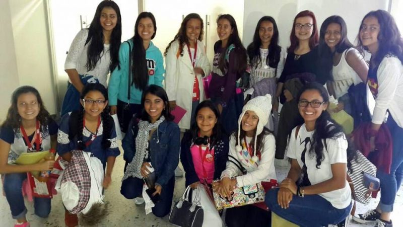 Laura Martínez, Laura Rojas, Natalia Uribe, María Navarrete, Nayreth Camargo, Nicole Castillo, Salma Mrad, Ángela Herrera, Lucía Vásquez, Valentina Romero, Sofía Hernández, Gabriela Uribe, Sarita Lozano y Karol Villamizar. - Suministrada/GENTE DE CABECERA