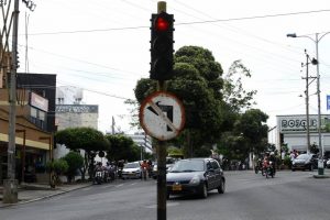 La DTB anunció la renovación de 802 señales de tránsito verticales en la ciudad