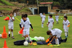 Además del entrenamiento, los chicos reciben formación en valores como honestidad, responsabilidad y liderazgo. - Suministrada/GENTE DE CABECERA