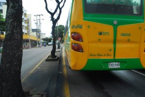 Incluso en el día sin carro, la medición indicó hasta 73 microgramos por metro cúbico, pues este tipo de vehículos contaminantes no tienen restricción. - Heliberto Cáceres/GENTE DE CABECERA